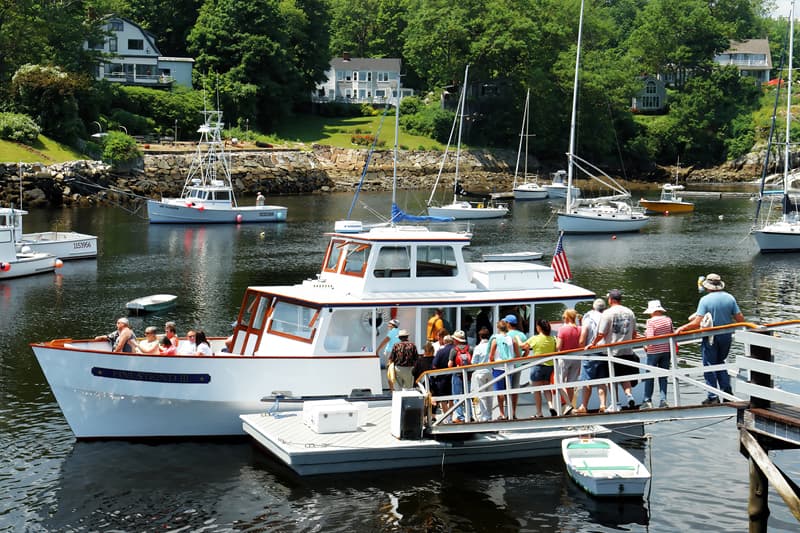 A sightseeing boat in Ogunquit waters
