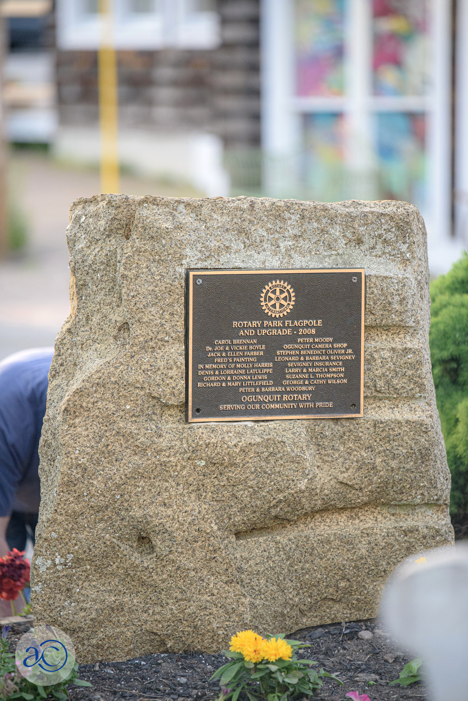 Rotary Park Flagpole Plaque
